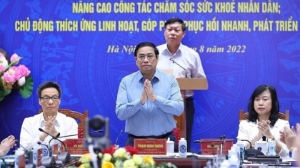 越南政府总理范明政: 主动灵活适应 助力经济快速复苏可持续发展