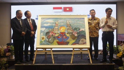 象征越南与印尼友谊画作正式亮相