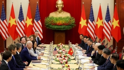 越南和美国人民享受从两国升级伙伴关系结出的甜果