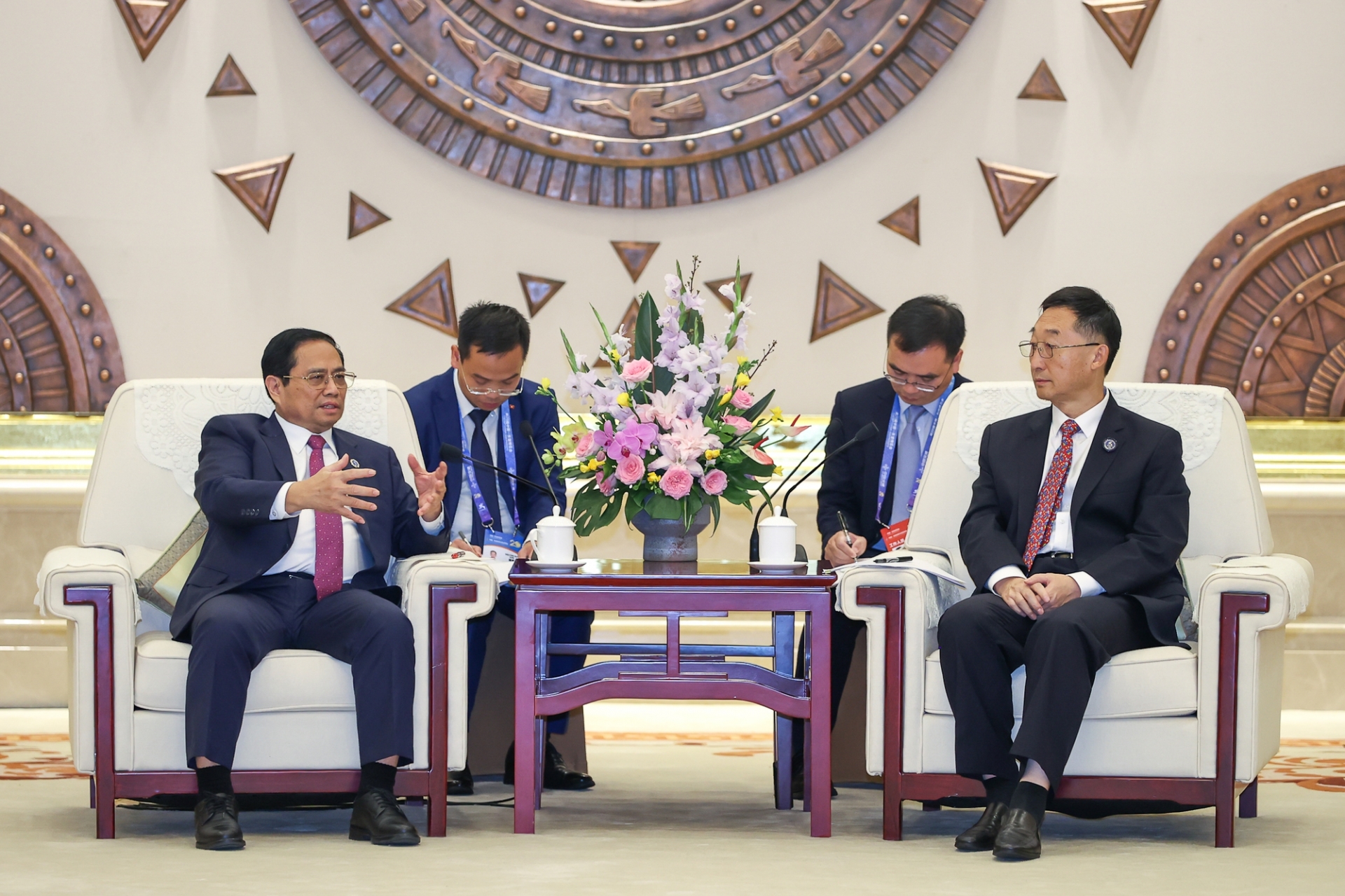 范明政总理对双方地方合作的潜力给予高度评价并提出与广西各领域合作的六大突破。（图：VGP/日北）