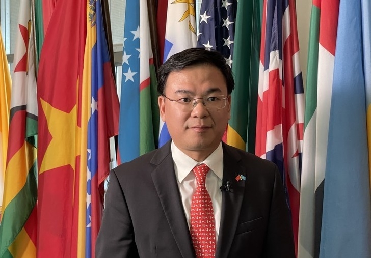 越南外交部副部长范光效。