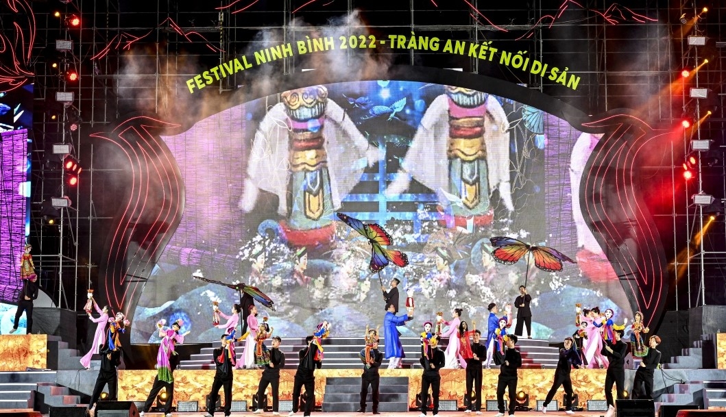 2022年宁平省—长安遗产连接节开幕式上的表演节目。