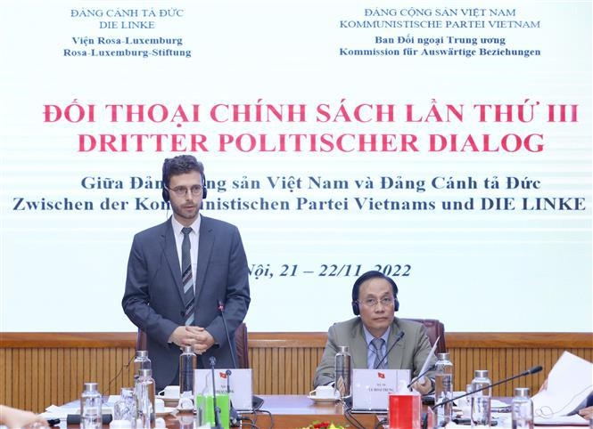 越南共产党与德国左翼党第三次政策对话场景。