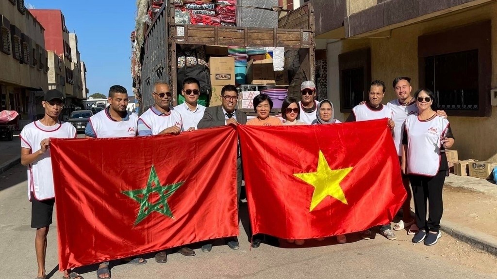 旅居摩洛哥的越南人携手帮助地震灾民