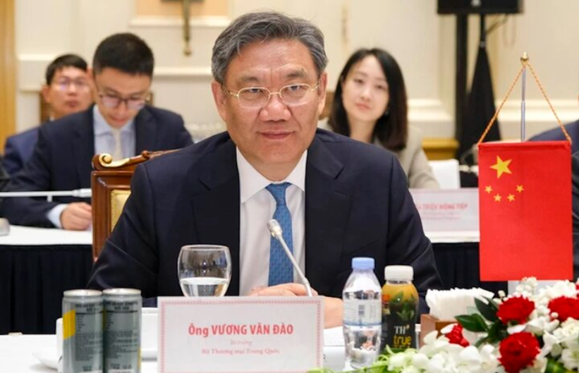 对于停止进口越南锦绣龙虾，中国商务部长提出解决方案