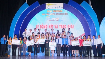 2016年“科研大学生”奖揭晓