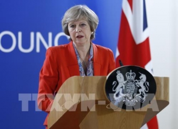 英国首相公布“英国脱欧路线图”