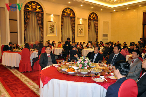 越南驻中国大使馆举行2017年新春见面会