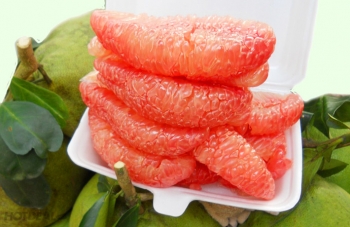 越南南部特产：绿皮柚