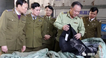 北越最大的中国货市场遭突击检查，商贩大量关门，落荒而逃