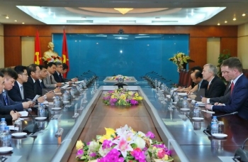 越南与美国加强信息技术合作