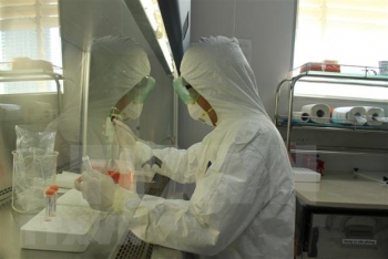 越南共有6家单位获准进行新冠病毒检测