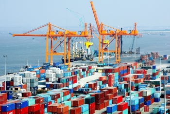 2018年前四个月越南进出口贸易顺差约33.9亿美元