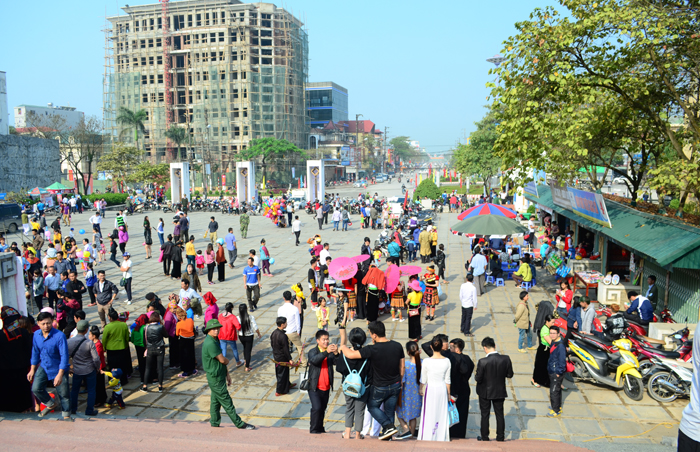 4•30越南南方解放日和五•一国际劳动节假期奠边省接待游客量猛增