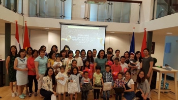 越南驻荷兰大使馆举行活动庆祝国际儿童节