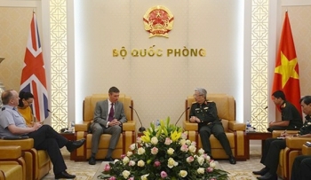 越南希望加强与英国、以色列和南非的防务合作