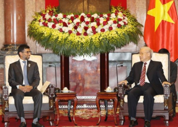 越南与阿联酋加强经贸与能源等领域合作