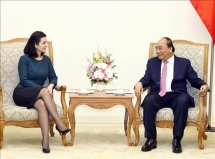 越南政府总理会见保加利亚和乌拉圭两国新任驻越大使