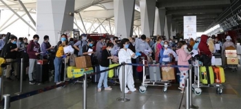 越南将340名在印度的公民安全运送回国