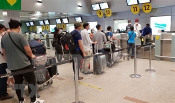 越南将343名公民从中国台湾安全接回国