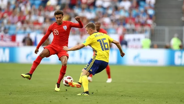 英格兰队2-0淘汰瑞典队 挺进半决赛