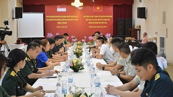 越南及新加坡年轻军官分享和平渴望