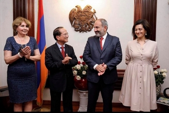 促进越南与亚美尼亚间的关系