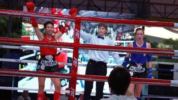 越南泰拳女选手裴燕璃夺得2019年世界泰拳比赛第二枚金牌