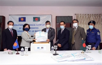 东盟驻孟加拉国达卡委员会向孟加拉国捐赠医疗物资