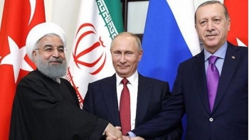 俄罗斯、伊朗和土耳其三方首脑会谈有可能于九月初举行