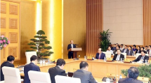 越南政府总理承诺为海外越侨知识分子参与国内科技发展创造便利条件