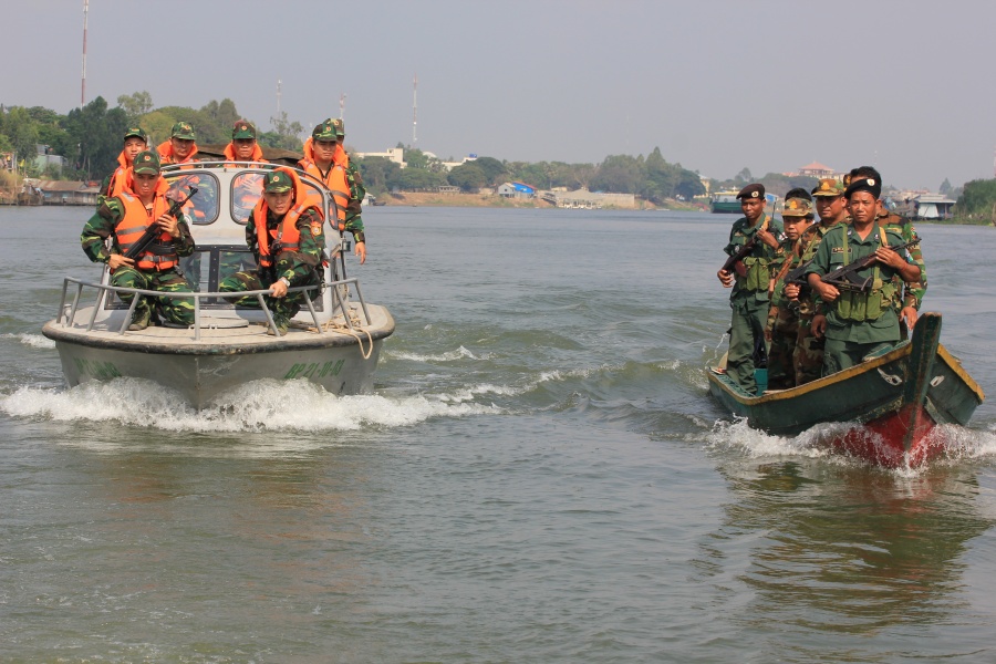 为首届越柬边防国防友谊交流项目做好准备