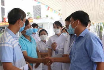 越南政府有力防控新冠肺炎疫情 努力丞救患者