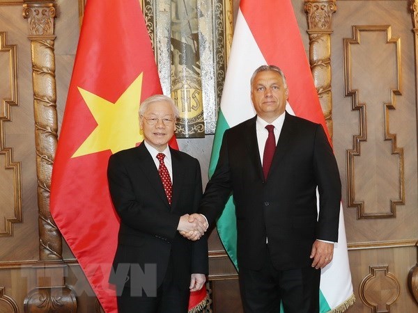 越共中央总书记阮富仲致电感谢匈牙利总理欧尔班•维克托