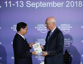 WEF ASEAN 2018：《第四次工业革命》越南语版问世