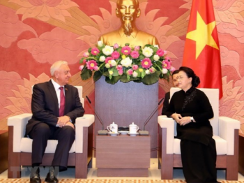越南与白俄罗斯加强议会合作 分享立法经验