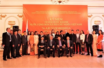 越南国庆节74周年系列庆祝活动在世界各国举行