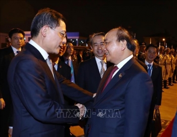 越南政府总理阮春福圆满结束出席首届中国国际进口博览会之行