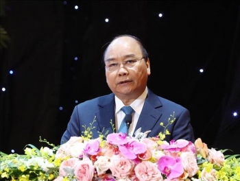 政府总理阮春福：确保经济各种领域的资金平衡能力