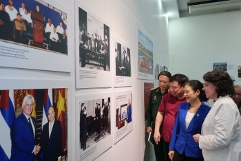 “越南人民心中的古巴”摄影展：体现越古亲密关系的90幅摄影作品