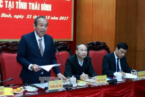 越南政府常务副总理张和平视察太平省