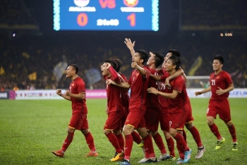 AFF Suzuki Cup 2018决赛第一回合：越南队2-2同马来西亚队握手言和