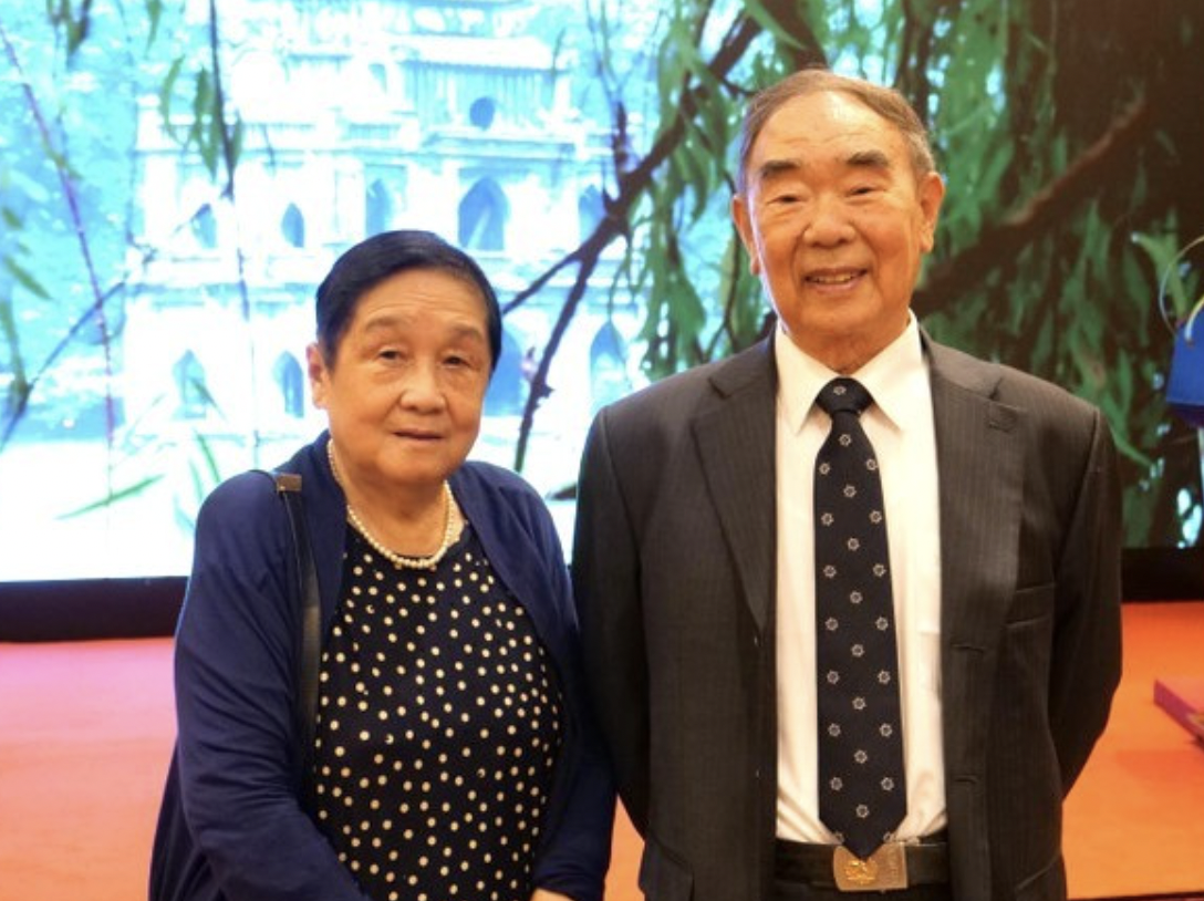 中国社会科学院世界经济与政治研究所原所长谷源洋