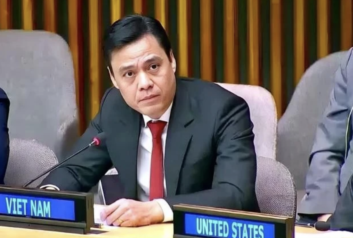 越南常驻联合国代表团团长邓黄江大使。