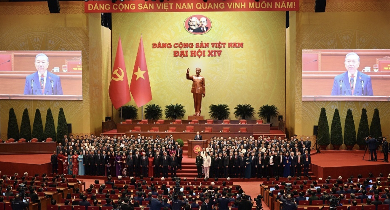 民间外交：变革以致远