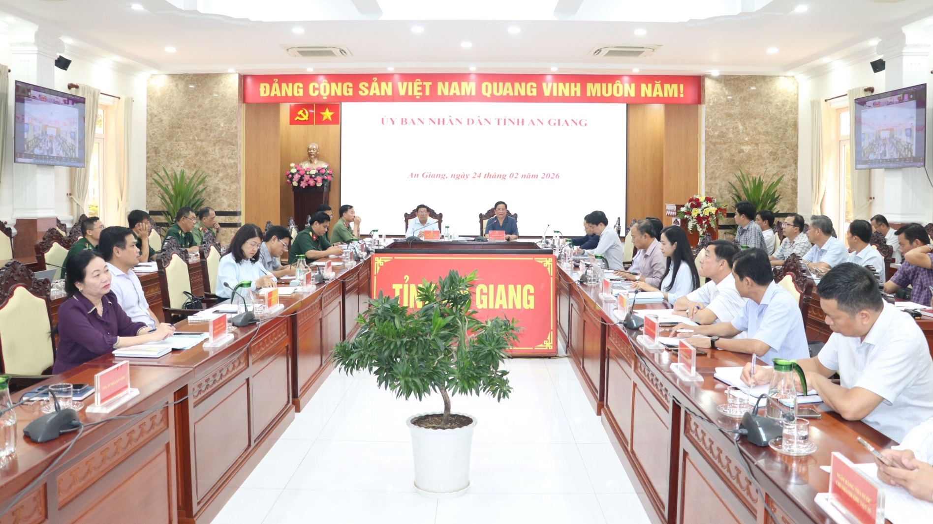 安江省严管渔船，打击IUU捕鱼