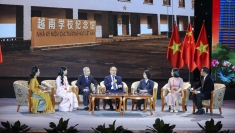 阮善仁先生分享了他在中国学习的岁月