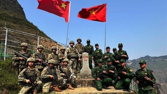 维护越中和平、稳定与合作的支柱