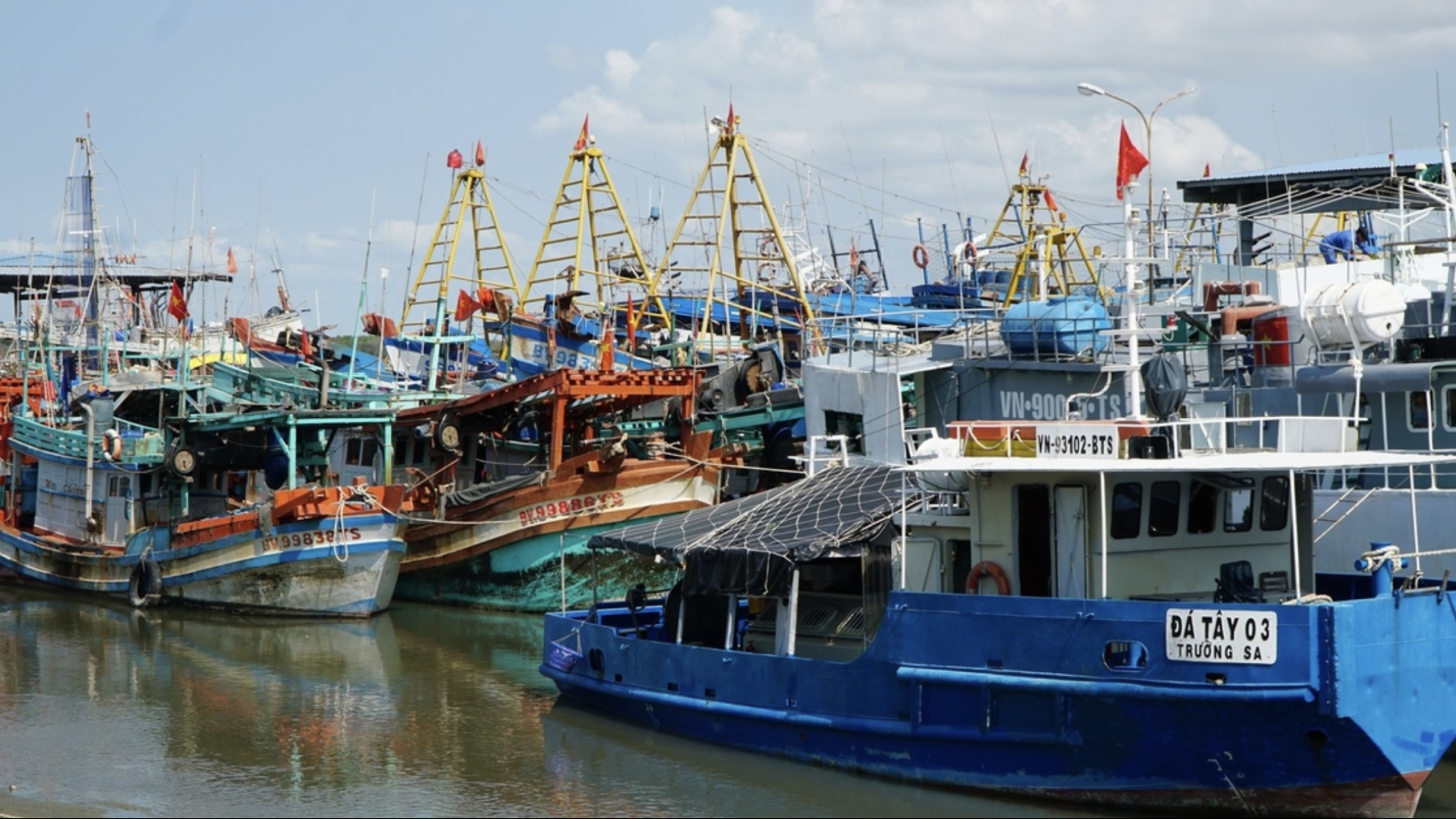 基础设施：解除IUU“黄牌”的“软钥匙”