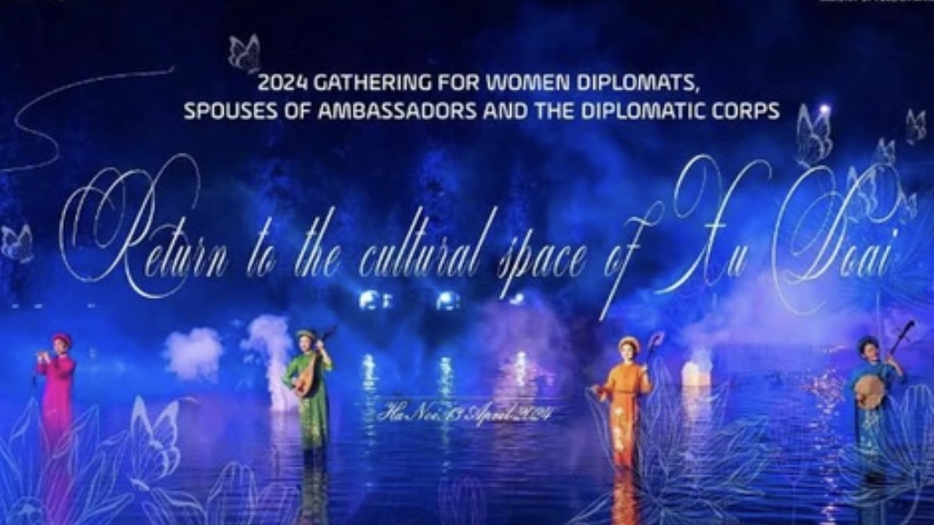 促进各外交使团，越南与各国外交家之间的交流